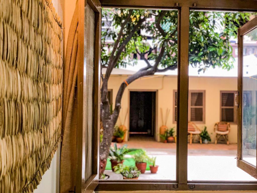 The Melo Pomelo Courtyard. Apartment Kathmandu Bagian luar foto