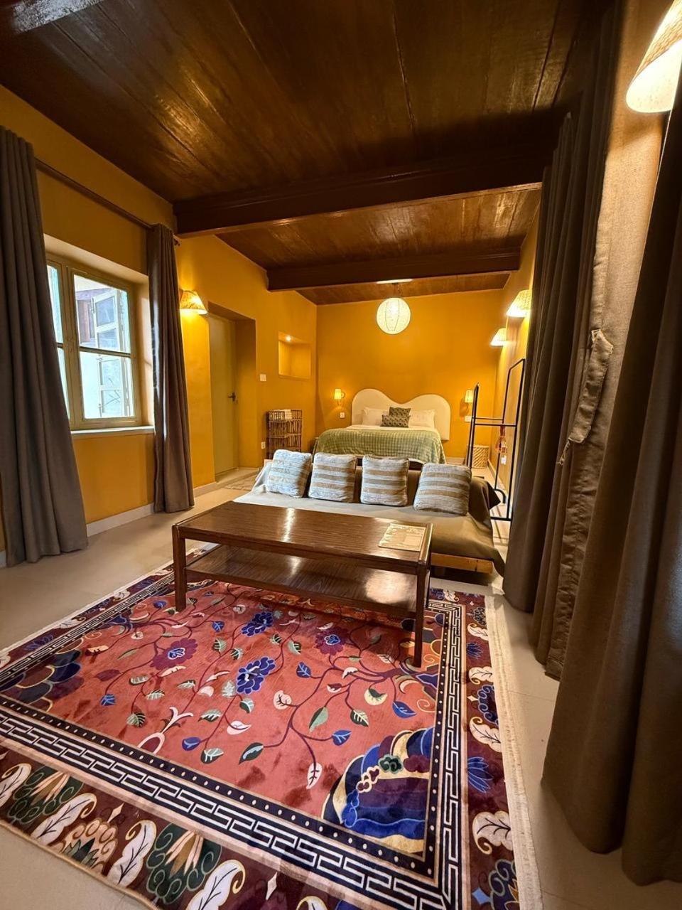 The Melo Pomelo Courtyard. Apartment Kathmandu Bagian luar foto