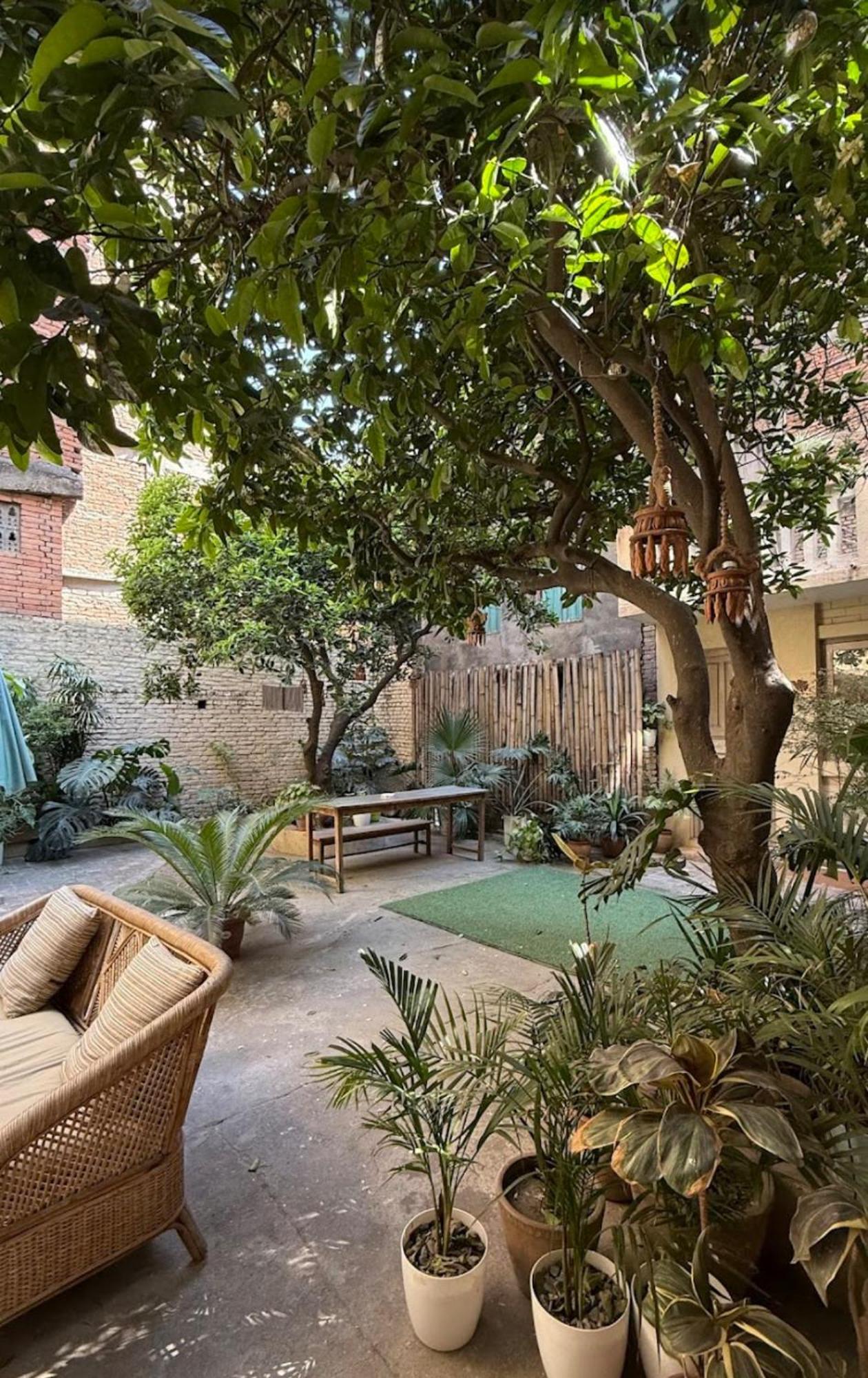 The Melo Pomelo Courtyard. Apartment Kathmandu Bagian luar foto